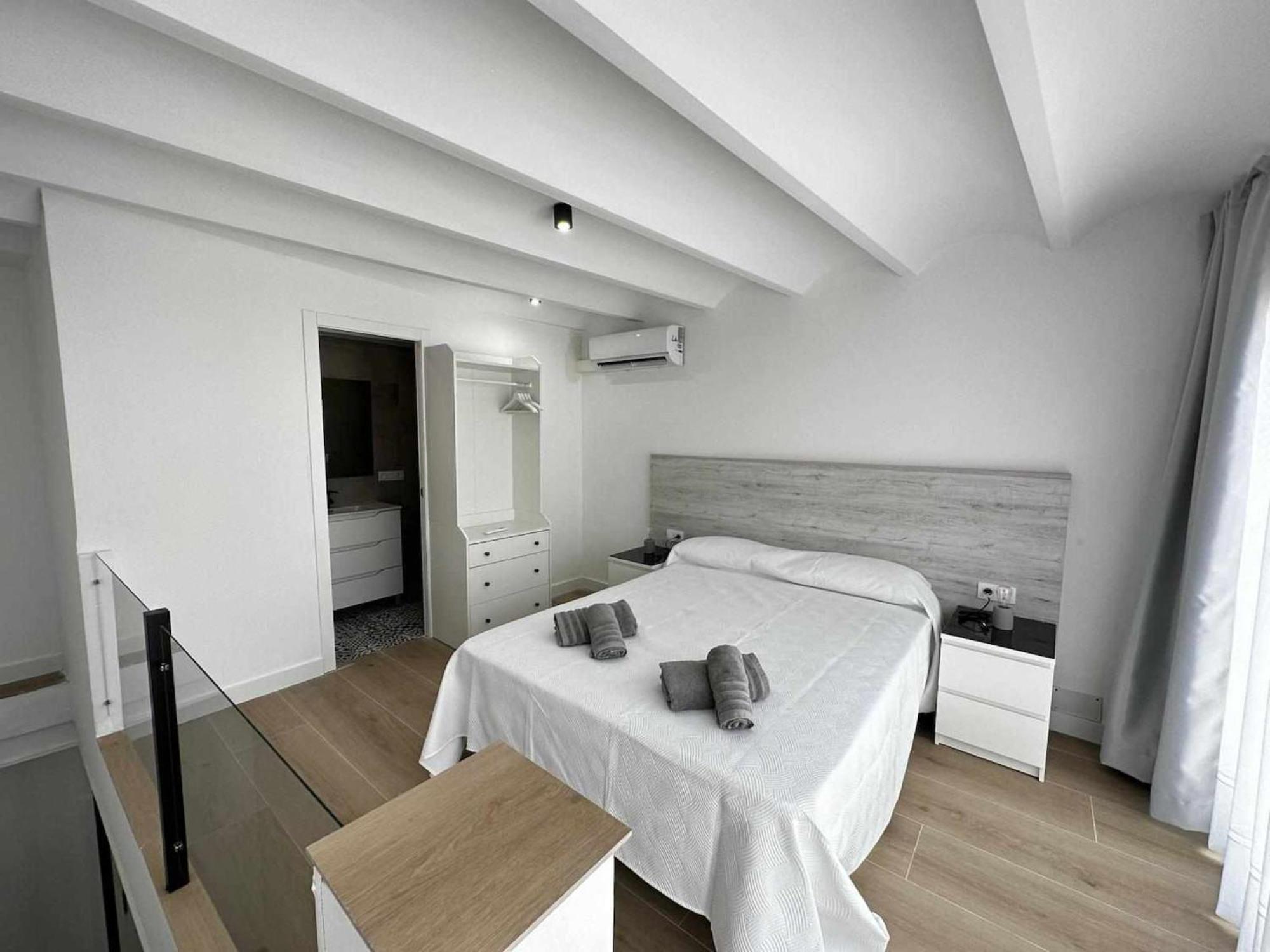 A H Rentals Van Gogh Apartamento Vinarós Extérieur photo