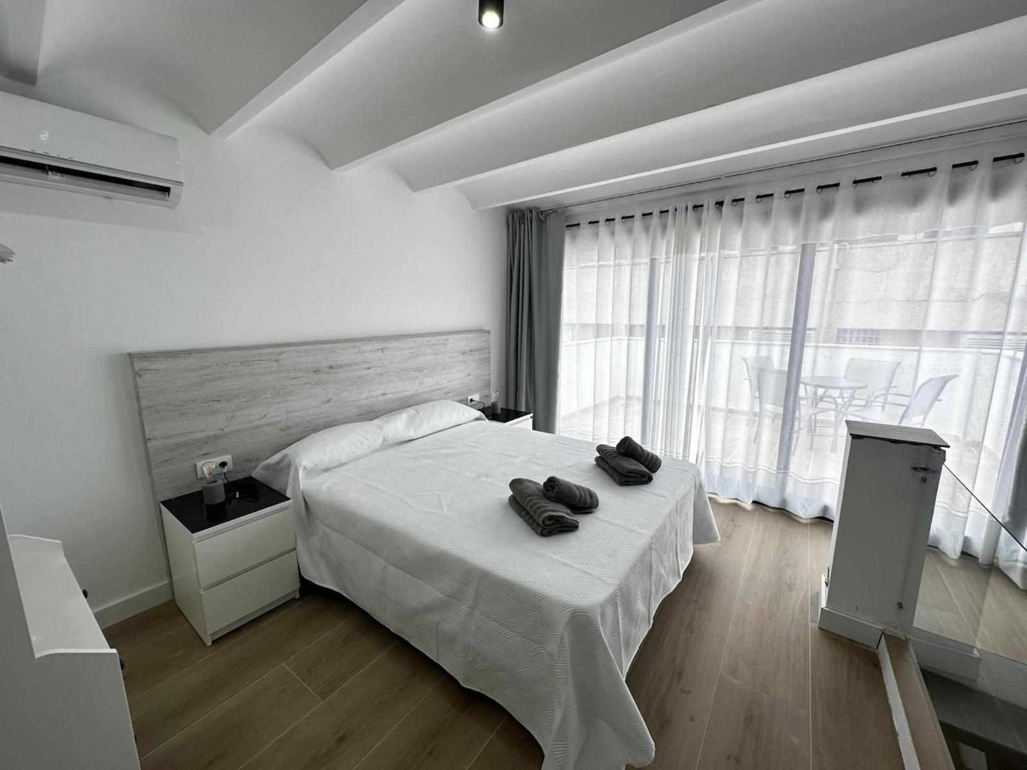 A H Rentals Van Gogh Apartamento Vinarós Extérieur photo