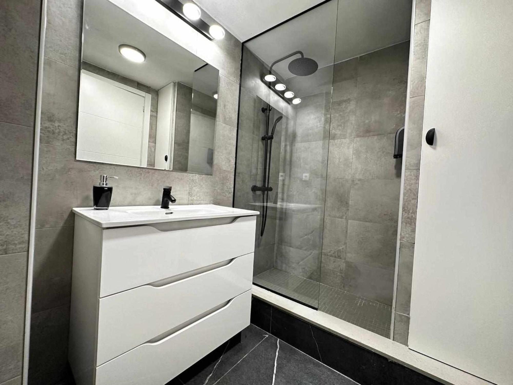 A H Rentals Van Gogh Apartamento Vinarós Extérieur photo